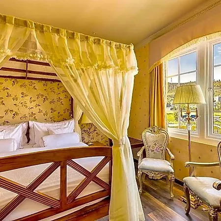 The Westbury Palace Hotel
