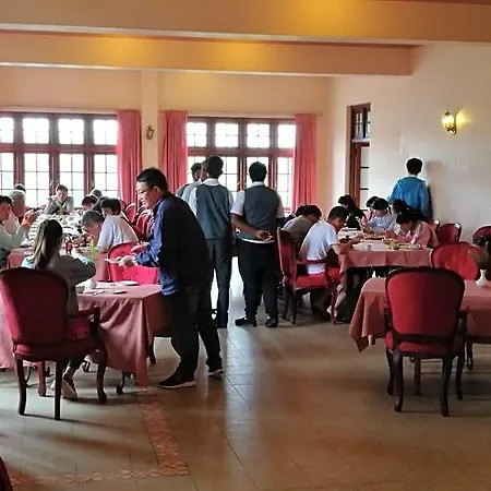 Alpine 3* Nuwara Eliya
