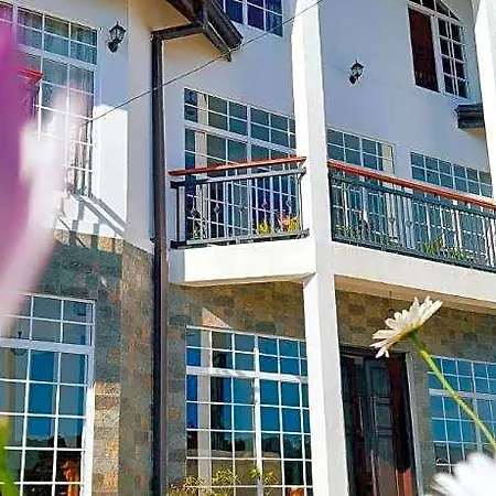 Hotel Misthill Rest - Lavish Nuwara Eliya