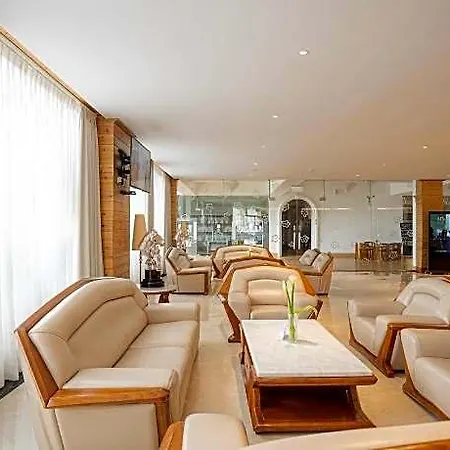 Araliya Red - Hotel Nuwara Eliya
