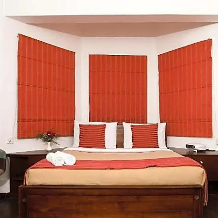 42 Hotel 3*