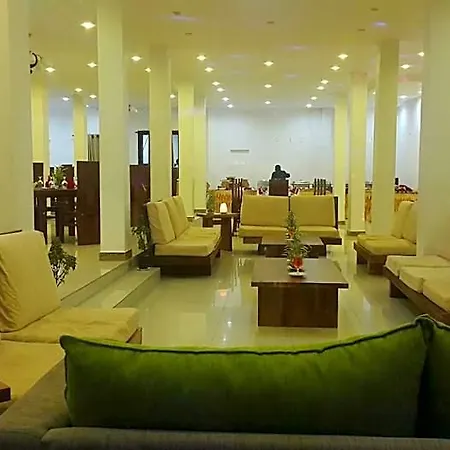 The Queensburry Hotel Nuwara Eliya