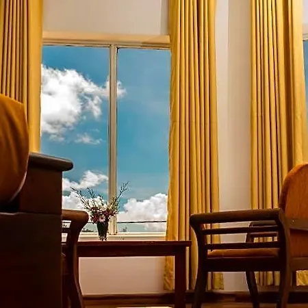 Hotel Eden Hill