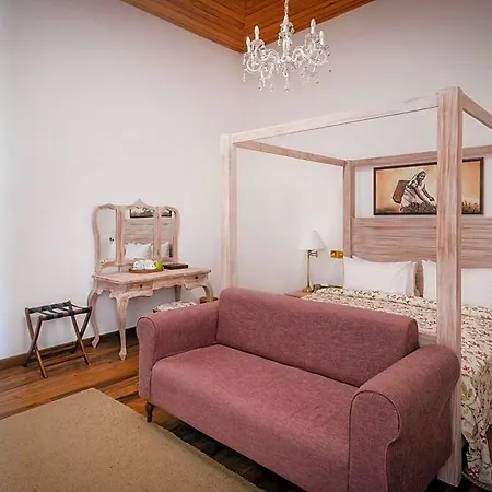 Firsmead Hotel
