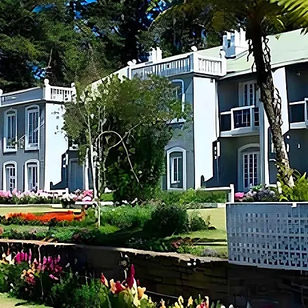 Jetwing St Andrew's Hotel 5*