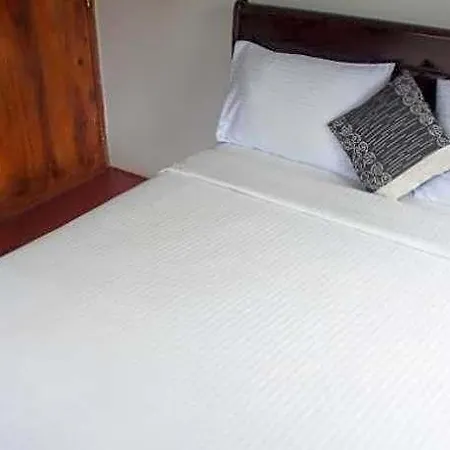 Bed & Breakfast The Train View 3*