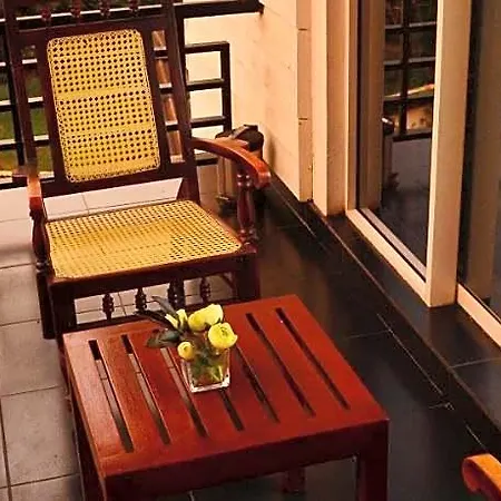 Hotel Unique Nuwara Eliya