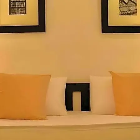 26. Loversleap Bed & Breakfast 3*