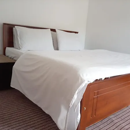 Serenity Heights Homestay *