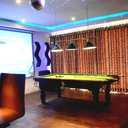 The Rosedale Grand