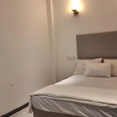 Hotel Royal Horizon *