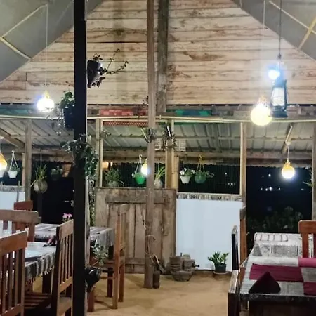 Hotel Celonya Wooden Nuwara Eliya