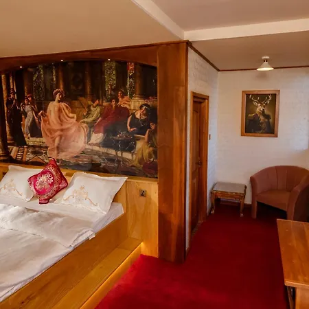 Mahaeliya Rock Castle - Luxury Nuwara Eliya