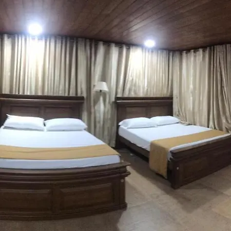 Hotel Mithwood