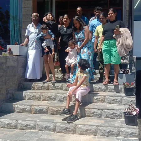 Hotel Falcon View Nuwara Eliya