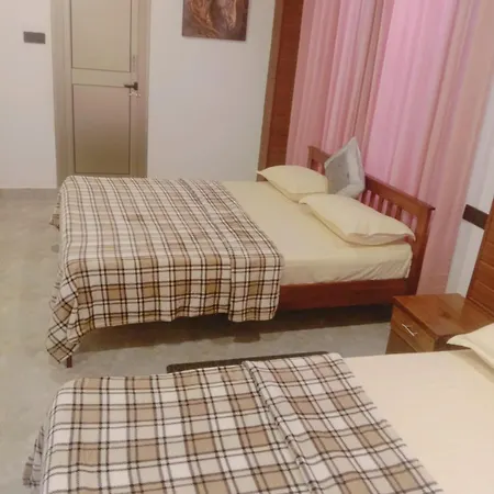 Hotel Falcon View 3*