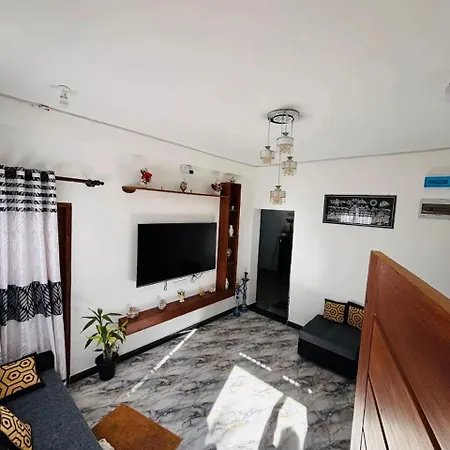 Taniya Sunview - *
