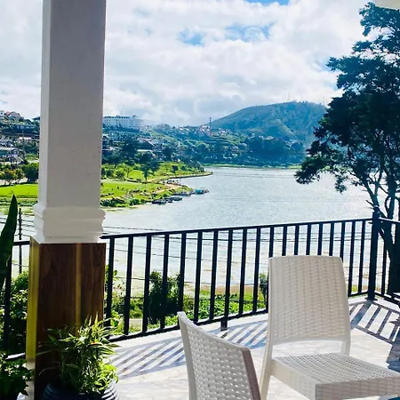 Amandhi Aura Nuwara Eliya