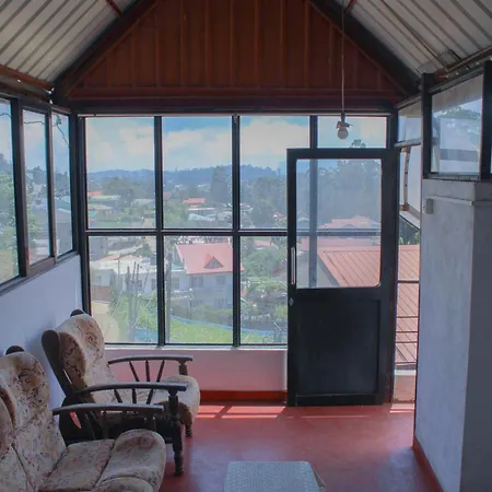 Hotel Sanara *