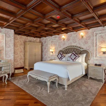 Horton Heights 5*
