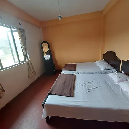 Sanara Hotel *
