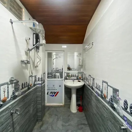 Crown Wood Guest house