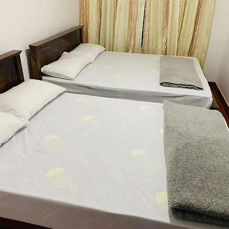 Hilltop Bunglow Nuwara Eliya