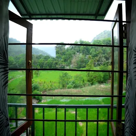 Misty Retreat Mandaramnuwara Guest house Nuwara Eliya