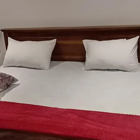 Rhodo Retreat Guest house