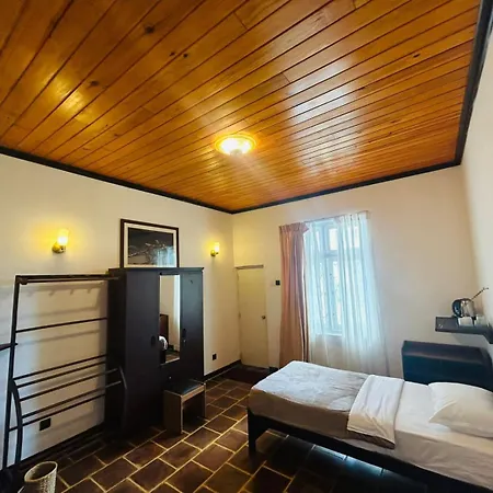 Guest house Hill Cliff *