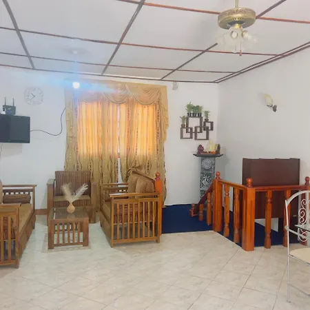 Homestay Royal Palace Heritage *