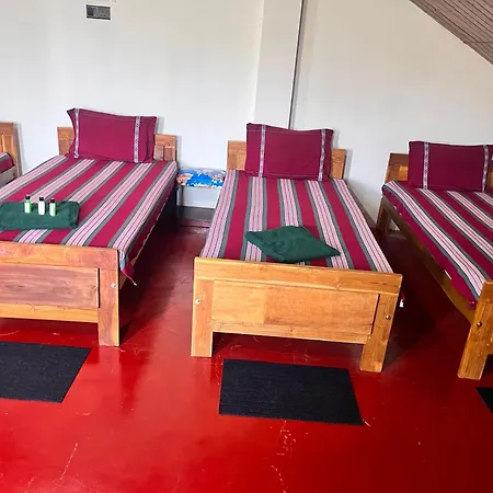 Hostel Regal Montara *