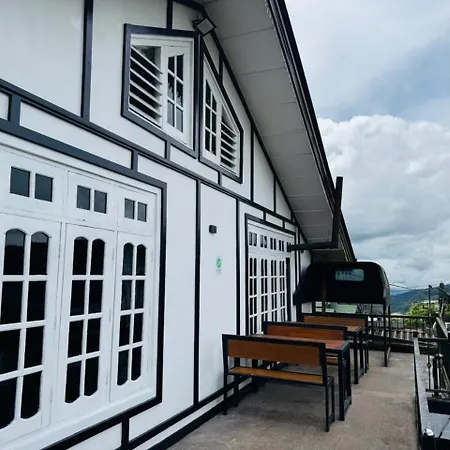 Himawari Hills Hostel *