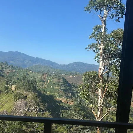 Eden Heaven Bed & Breakfast *