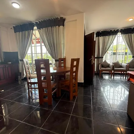 Garand Mellow View Nuwaraeliya Bed & Breakfast Nuwara Eliya