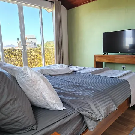 Bed & Breakfast Ssr Wasana *