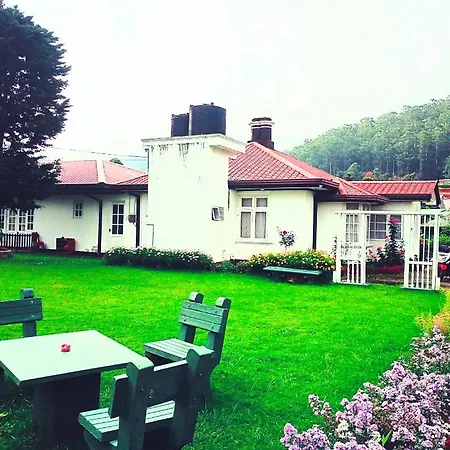 Guest house Hill Cliff Banglow