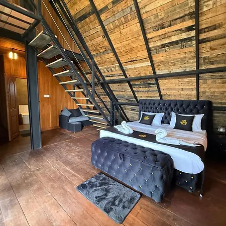 Bed & Breakfast Eden Heaven *