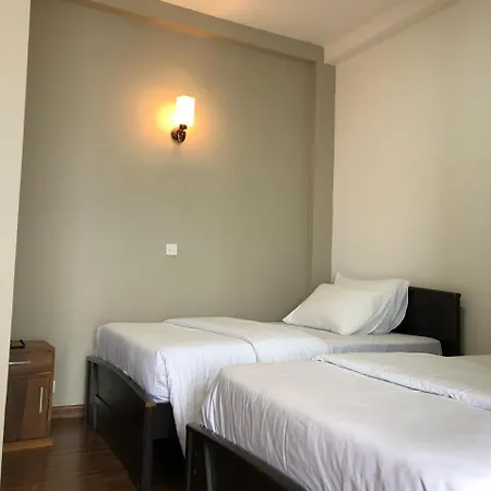 Apartment Universal Greenhills - Nuwaraeliya Nuwara Eliya