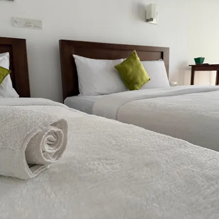Drizzle Ridge Hotel Nuwara Eliya
