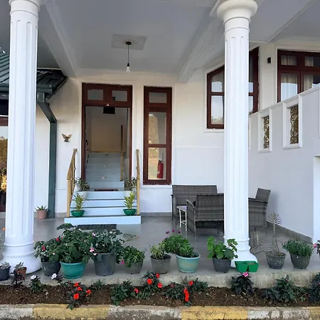 Hotel Drizzle Ridge Nuwara Eliya