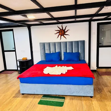Devon Mountain View Guest house *
