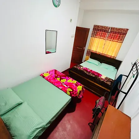 Guest house Bismim Manzil Nuwaraeliya Nuwara Eliya