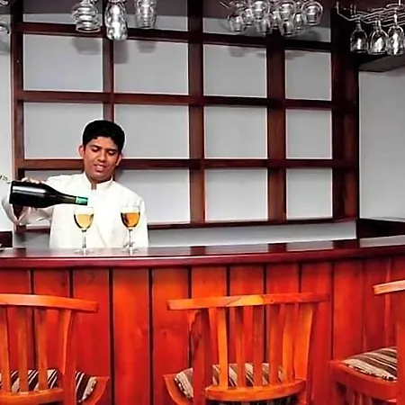 Hotel The Golden Legacy Nuwara Eliya