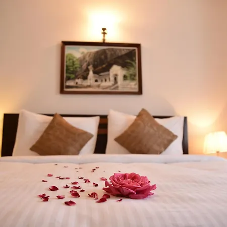 The Rock 3* Nuwara Eliya