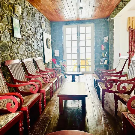 The Rock 3* Nuwara Eliya