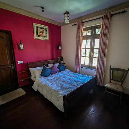 Homestay Royal Wattles Boutique *