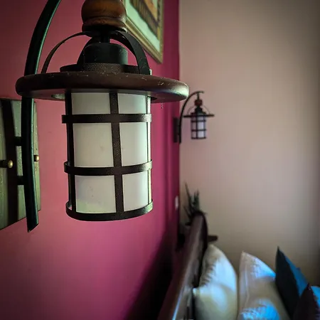 Homestay Royal Wattles Boutique Nuwara Eliya