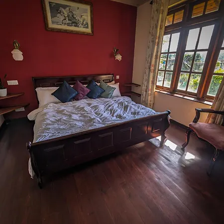 Royal Wattles Boutique Homestay Nuwara Eliya