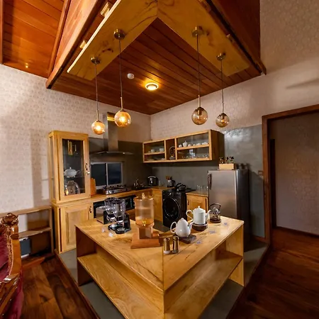 Mahaeliya Rock Castle Villa